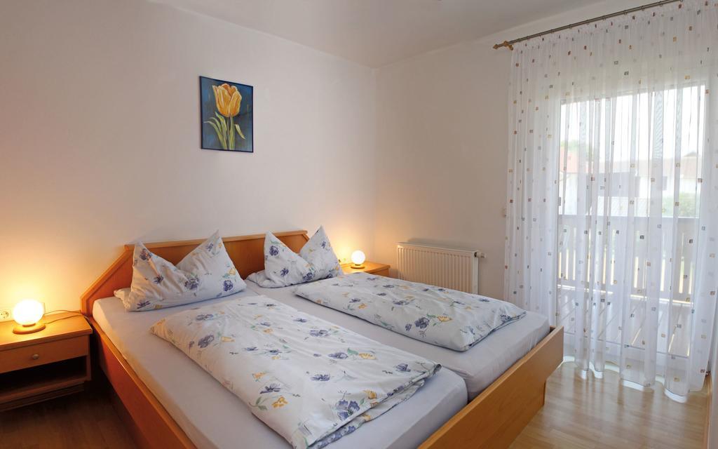 Appartement Werner Hauptenbuchner Bad Fussing Room photo
